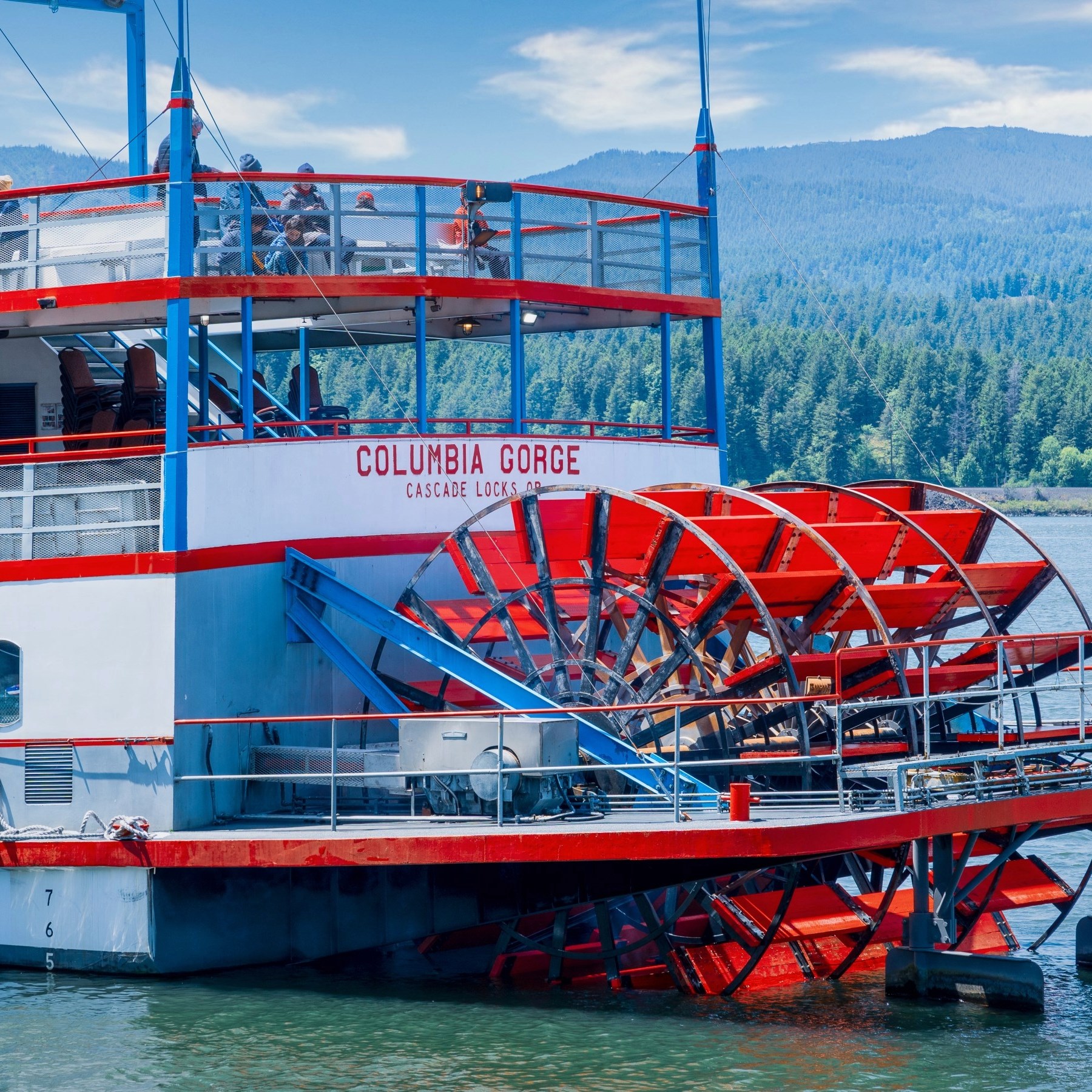 Sternwheeler columbia