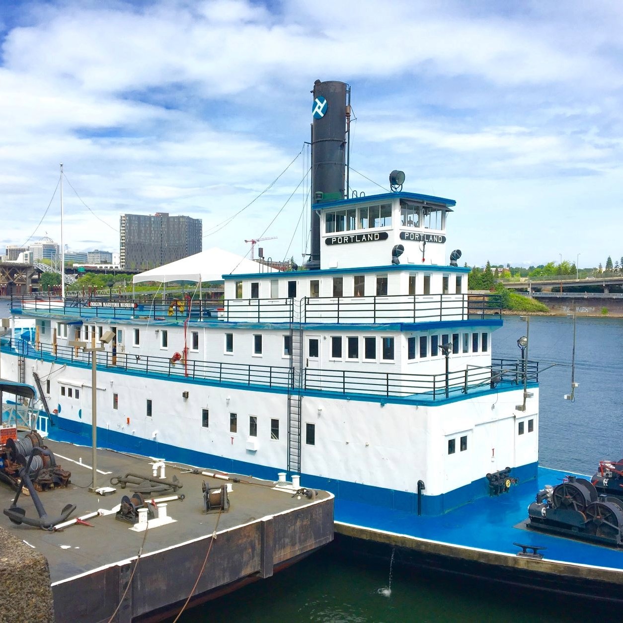 Sternwheeler